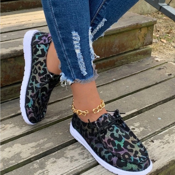 Iridescent leopard/cheetah print lookalike hey Dudez - Picture 3 of 4